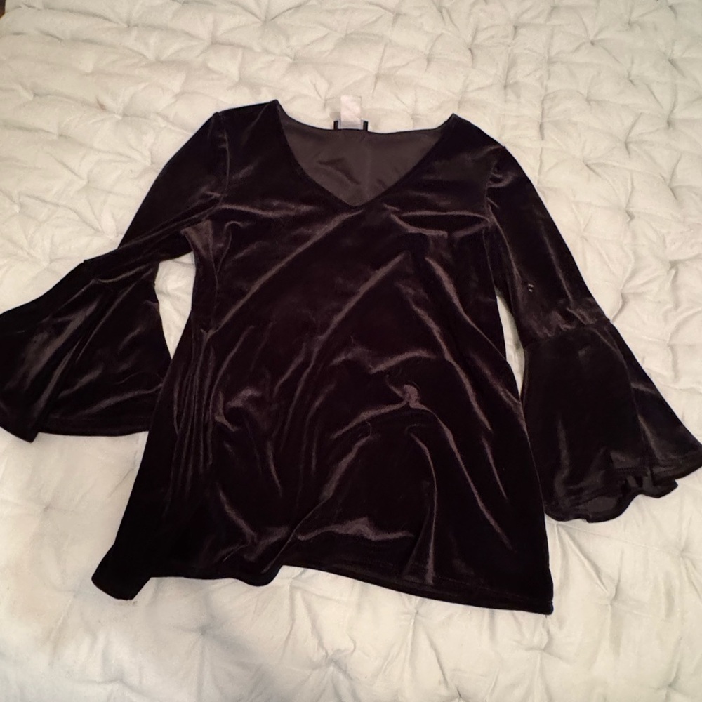 Black velvet top